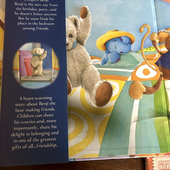 Children's Book Collection - Picture 3 of 12